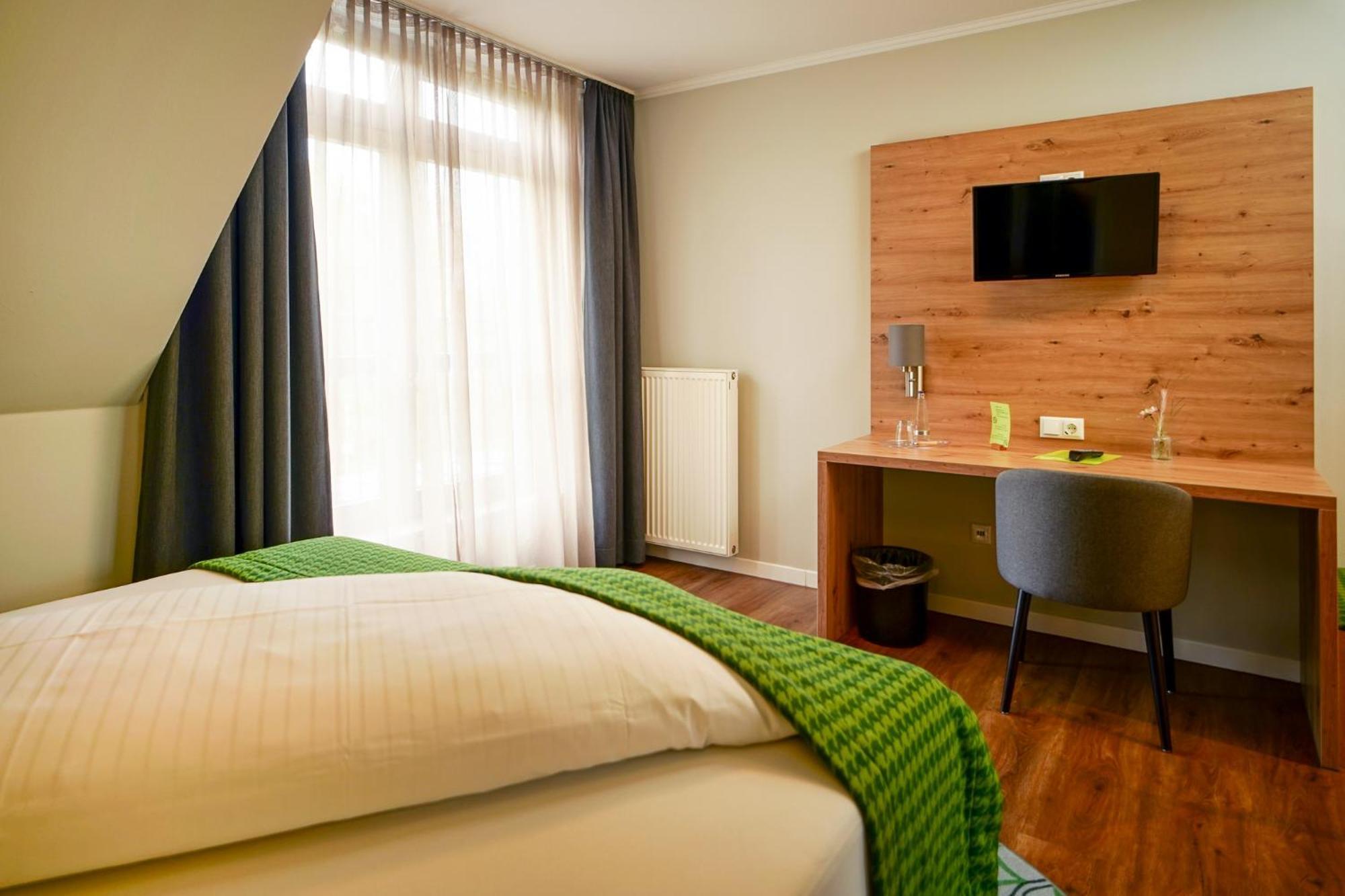 Hotel Lindenhof Bielefeld Ngoại thất bức ảnh