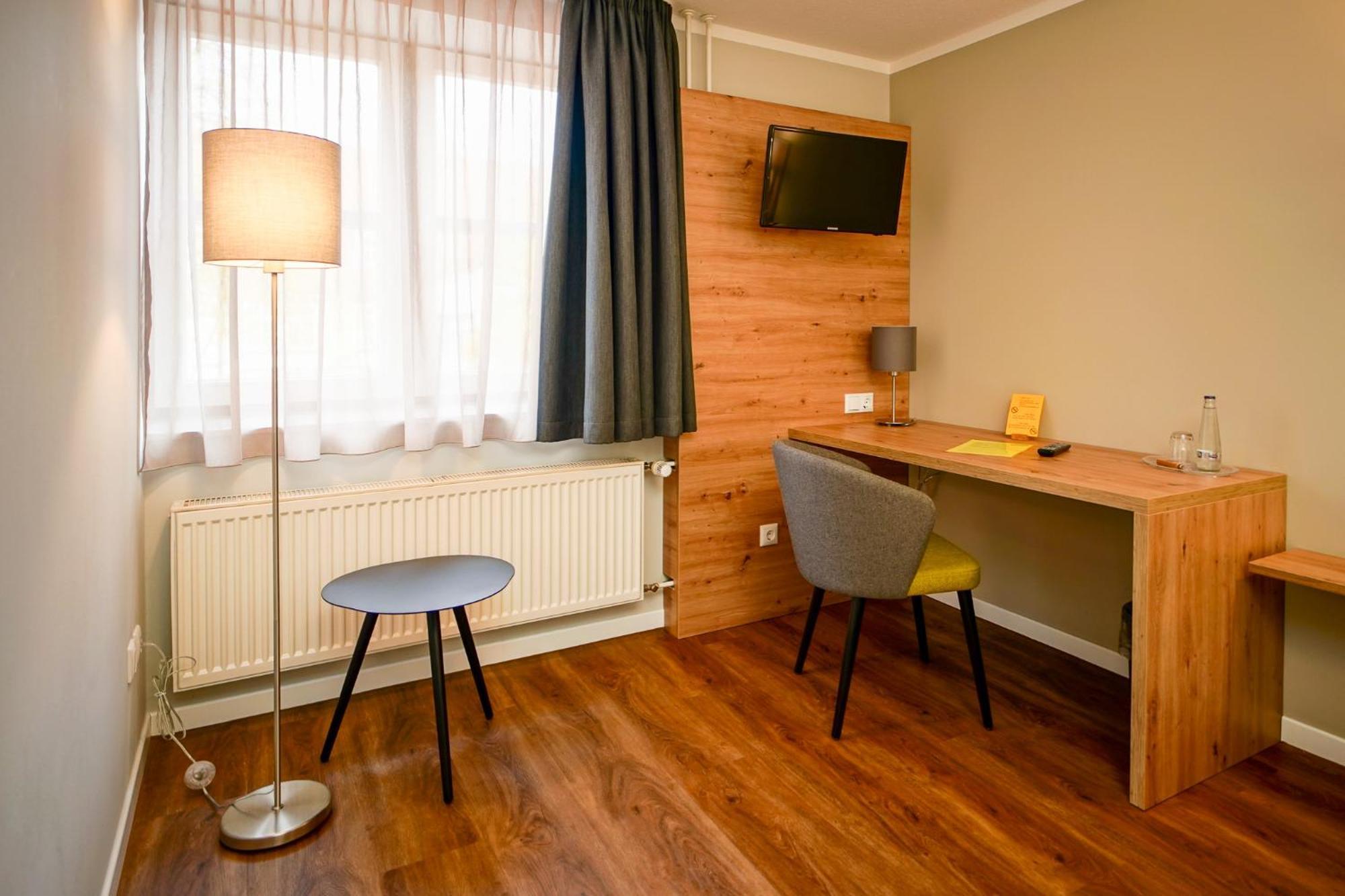 Hotel Lindenhof Bielefeld Ngoại thất bức ảnh